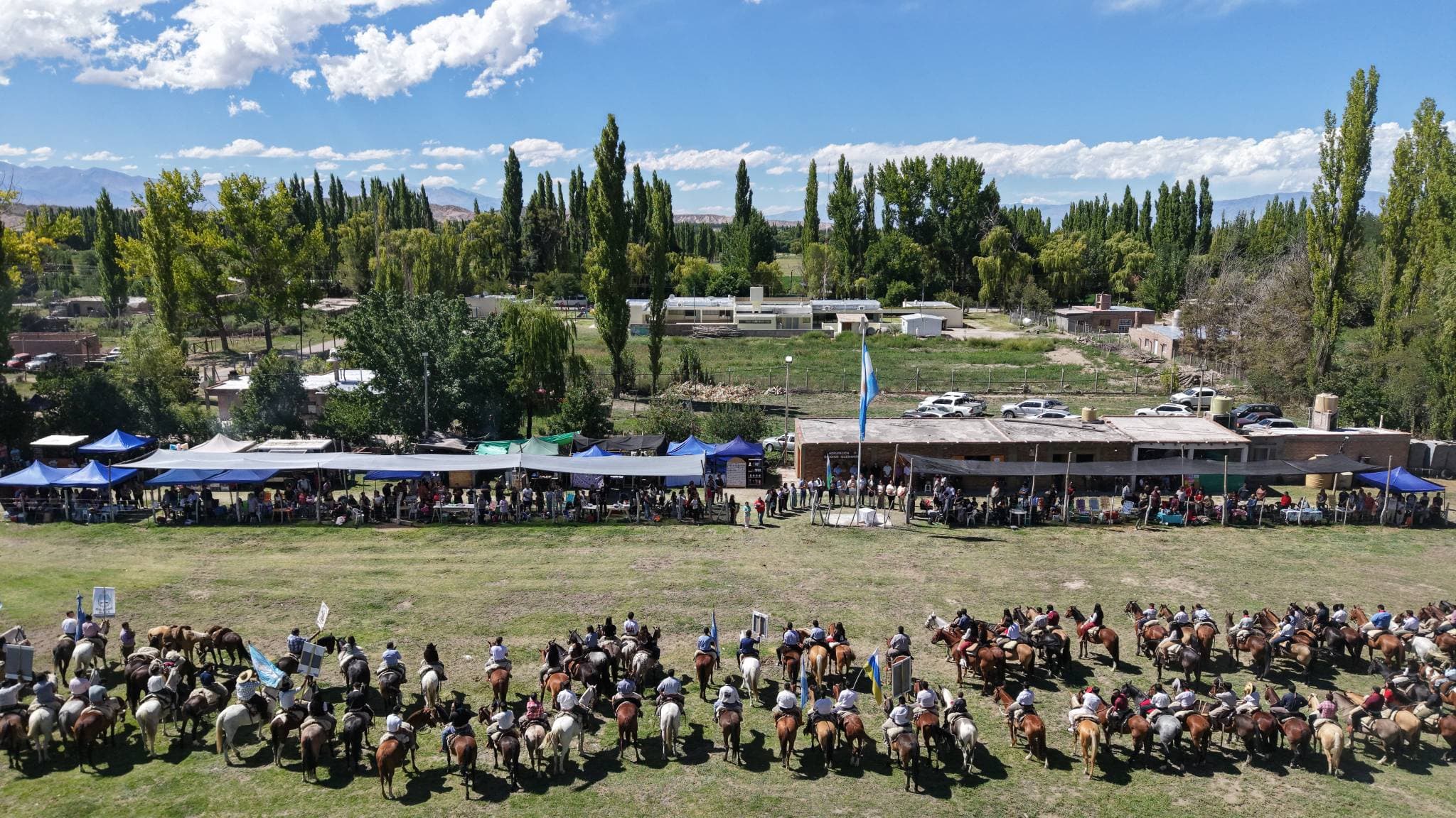 42° Festival de Valles y Cumbres -Bella Vista - Iglesia .