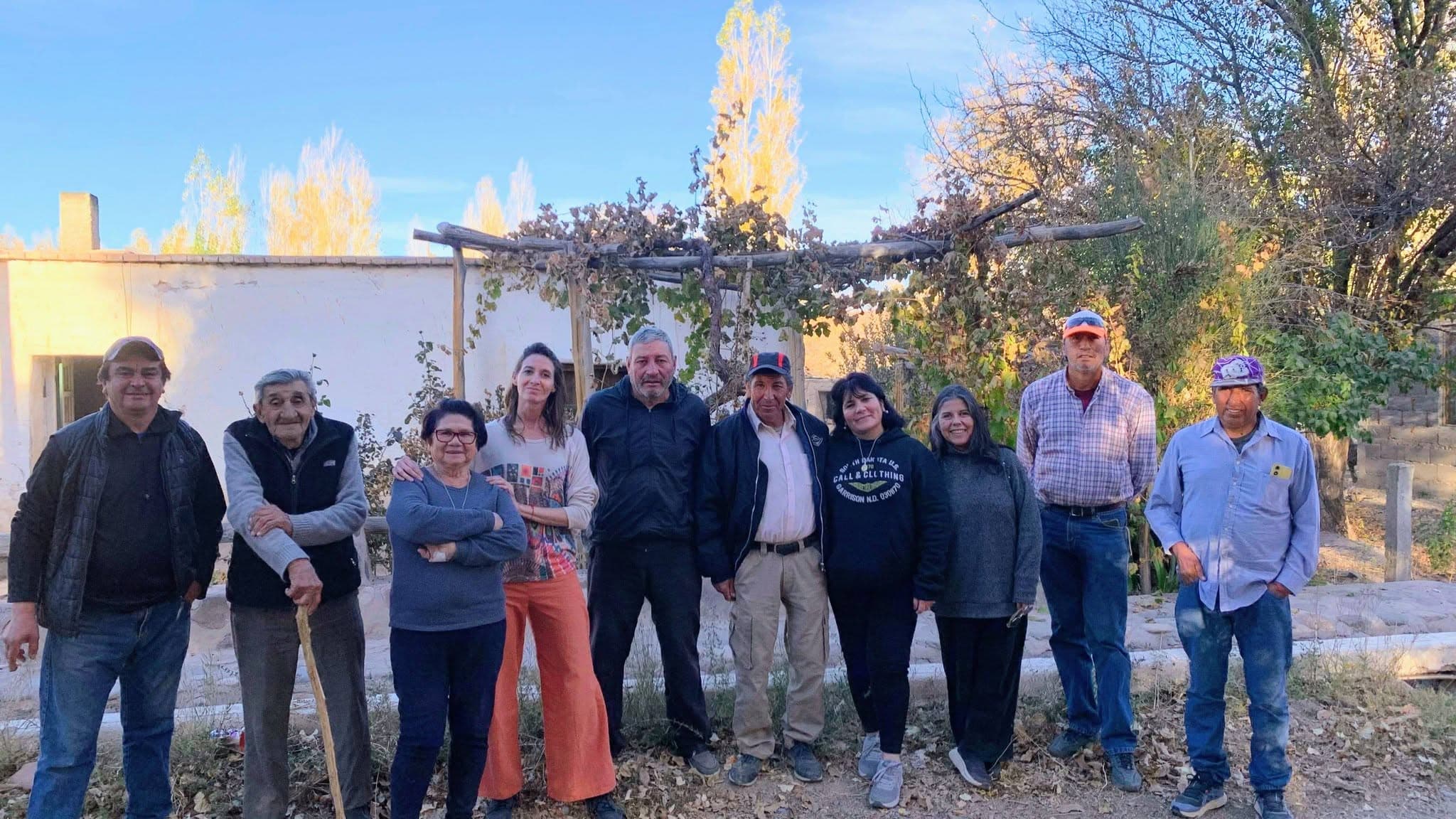 Encuentro con vecinos de Colangüi