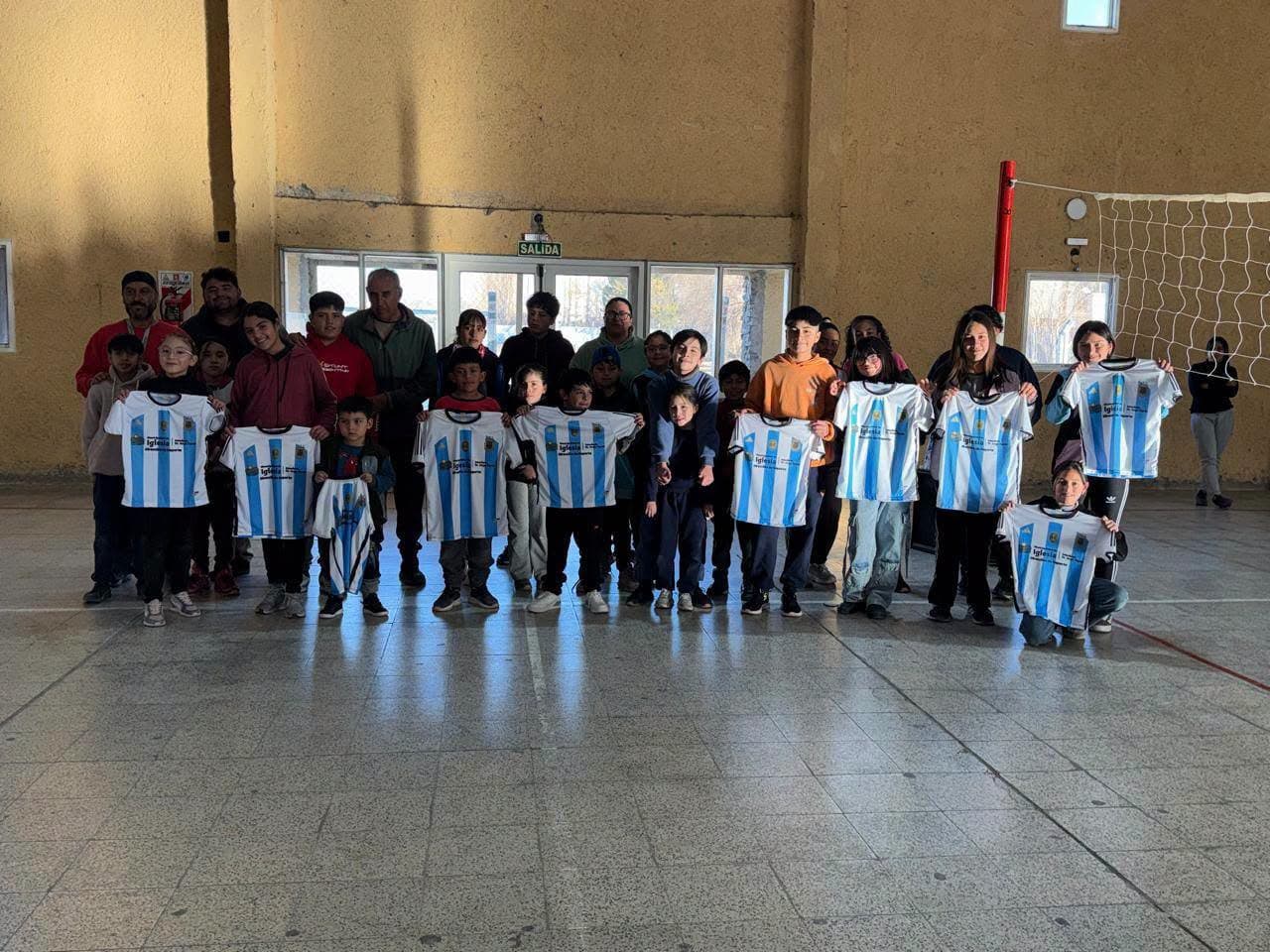 La pasión por la Selección también se vive en nuestras Escuelitas Municipales  de Iniciación Deportiva.