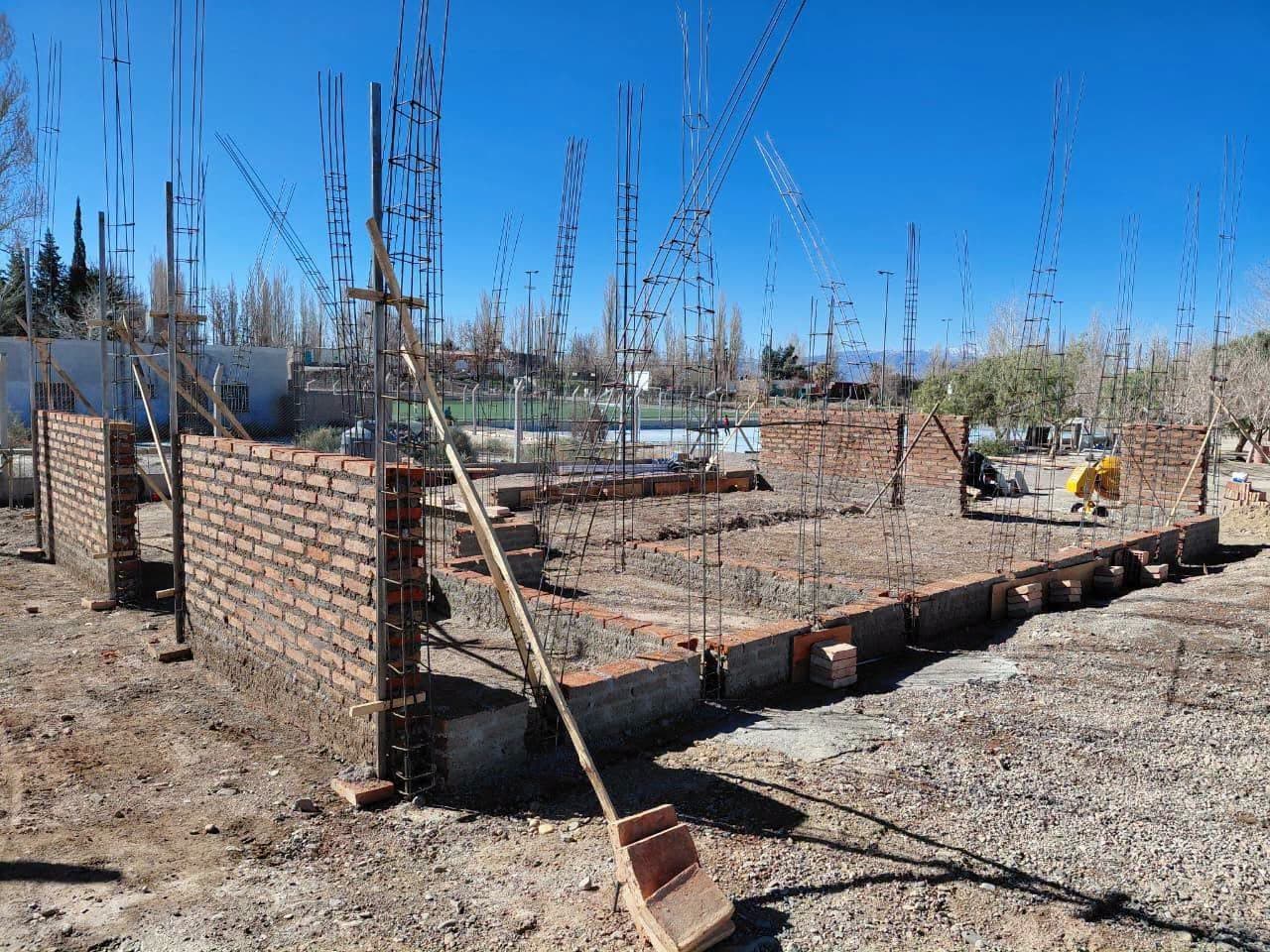 UNA OBRA MUY ESPERADA YA COMENZÓ EN LAS FLORES
